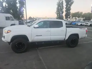 Toyota Tacoma 2023 4x4 TRD Sport 4dr Double Cab 5.0 ft SB 6A