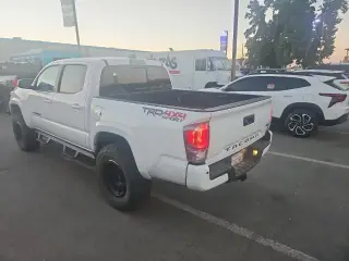 Toyota Tacoma 2023 4x4 TRD Sport 4dr Double Cab 5.0 ft SB 6A