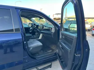 2022 TOYOTA TUNDRA CREWMAX