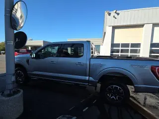 Ford F-150 2023 4x4 XLT 4dr SuperCrew 5.5 ft. SB
