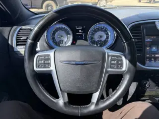 2012 Chrysler 300