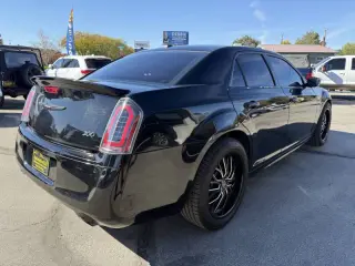 2012 Chrysler 300