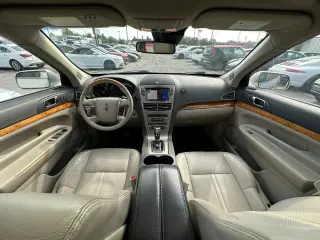 2012 LINCOLN MKT