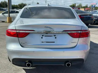 2017 JAGUAR XF