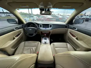 2012 HYUNDAI GENESIS