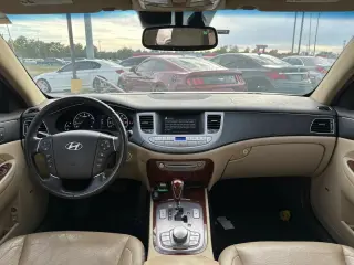2012 HYUNDAI GENESIS