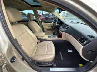 2012 HYUNDAI GENESIS