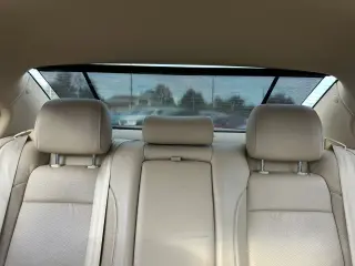 2012 HYUNDAI GENESIS