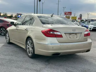2012 HYUNDAI GENESIS