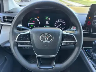 2021 Toyota SIENNA