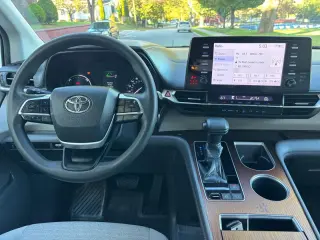 2021 Toyota SIENNA