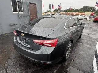 Chevrolet Malibu del 2021