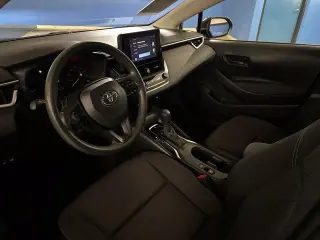 Toyota Corolla 2024 LE sedán 4 puertas