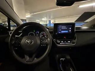 Toyota Corolla 2024 LE sedán 4 puertas