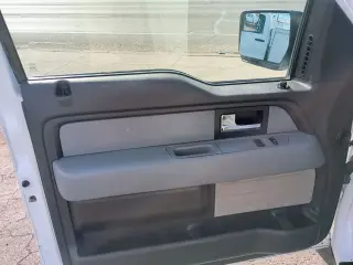 2013 Ford F150 REGULAR CAB