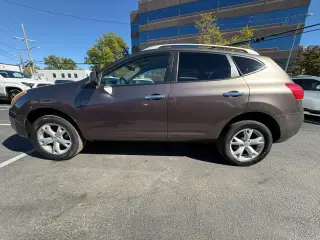 2010 Nissan ROGUE