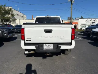 2024 Toyota TACOMA DOUBLE CAB