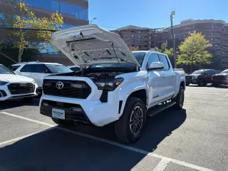 2024 Toyota TACOMA DOUBLE CAB