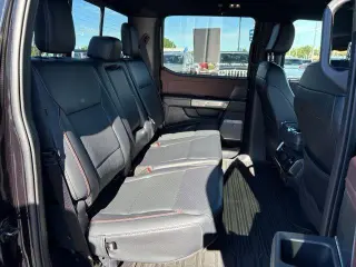 Ford F-150 2023 4x4 Lariat 4dr SuperCrew 5.5 ft. SB