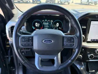 Ford F-150 2023 4x4 Lariat 4dr SuperCrew 5.5 ft. SB