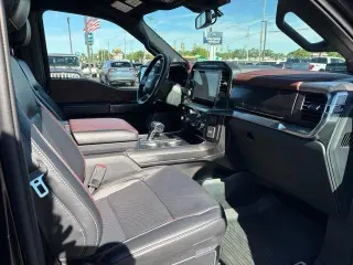 Ford F-150 2023 4x4 Lariat 4dr SuperCrew 5.5 ft. SB