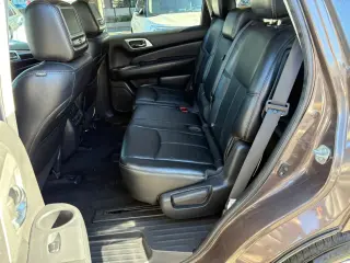 2015 Nissan PATHFINDER