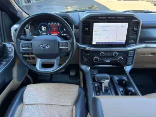 Ford F-150 2023 4x4 XL 4dr SuperCrew 5.5 ft. SB
