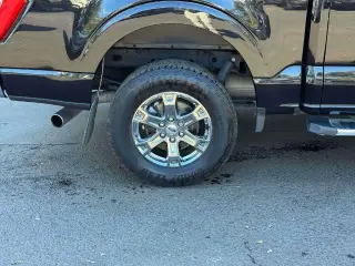Ford F-150 2023 4x4 XL 4dr SuperCrew 5.5 ft. SB
