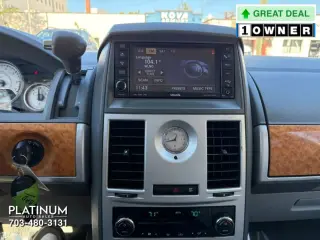 2010 Chrysler TOWN & COUNTRY