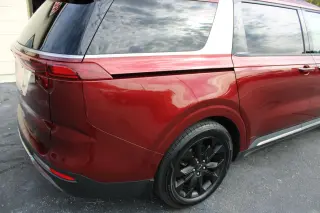 2023 Kia CARNIVAL