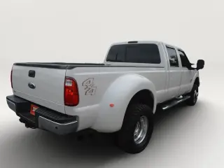 2011 Ford F350 SUPER DUTY CREW CAB
