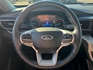 Ford Explorer 2023 AWD XLT SUV de 4 puertas