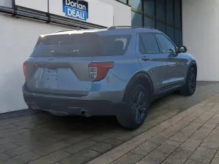 Ford Explorer 2023 AWD XLT SUV de 4 puertas