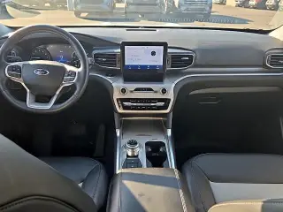 Ford Explorer 2023 AWD XLT SUV de 4 puertas