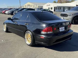 2005 Lexus IS 300