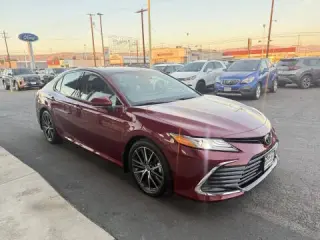 Toyota Camry 2021