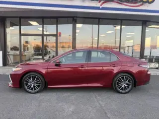 Toyota Camry 2021
