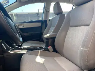 Toyota Corolla 2016 LE Plus Sedán 4 puertas