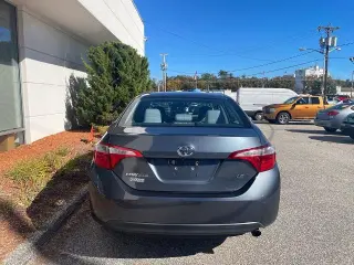 Toyota Corolla 2016 LE Plus Sedán 4 puertas