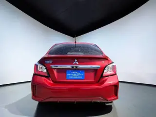 Mitsubishi Mirage G4 del año 2024
