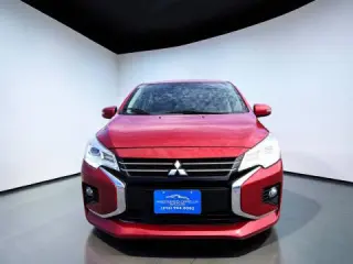 Mitsubishi Mirage G4 del año 2024