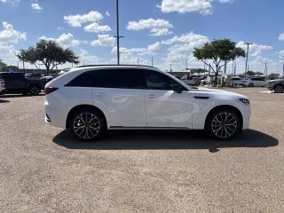 2025 Mazda CX-70