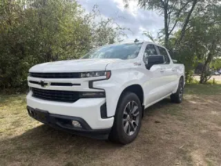 Camion Chevrolet Silverado 1500 del año 2020
