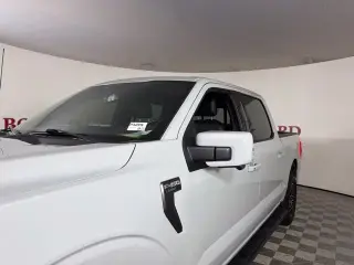 Ford F-150 2023 4x4 Lariat 4dr SuperCrew 5.5 ft. SB