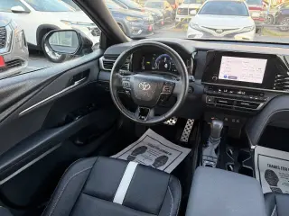 Camry Toyota 2025