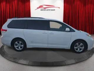 2014 Toyota Sienna