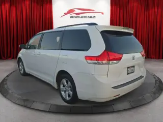 2014 Toyota Sienna