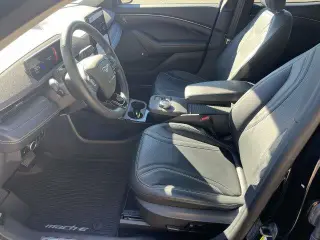 Ford Mustang Mach-E 2023 AWD Premium 4dr SUV