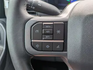 Ford F-150 Lightning 2025 AWD XLT 4dr SuperCrew 5.5 ft. SB