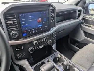 Ford F-150 Lightning 2025 AWD XLT 4dr SuperCrew 5.5 ft. SB